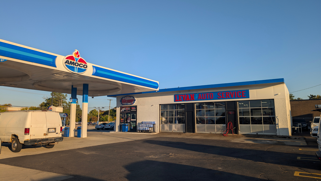 Cover photo of Levan Auto Service